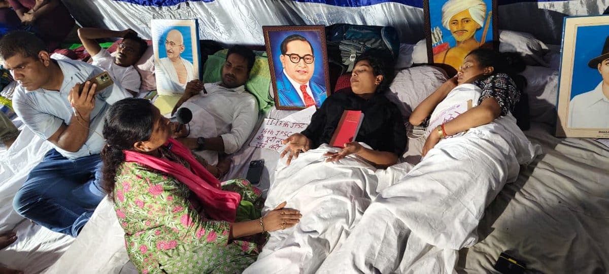 जयपाल सिंह स्टेडियम पहुंची सीता सोरेन, छात्रों से की मुलाकात