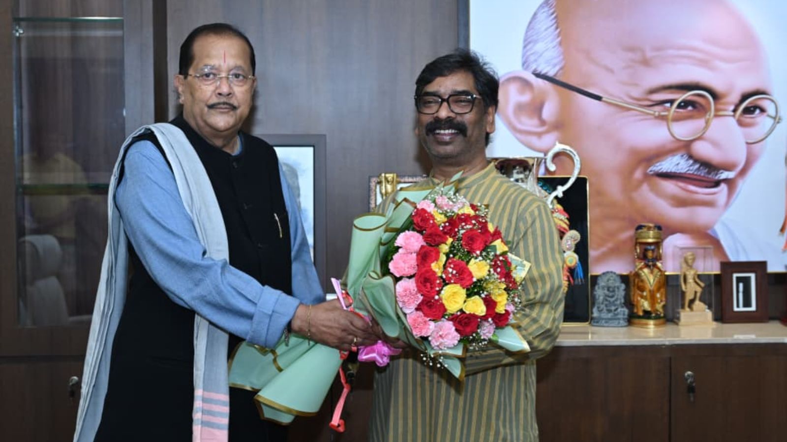 राधाकृष्ण किशोर ने मुख्यमंत्री का किया स्वागत