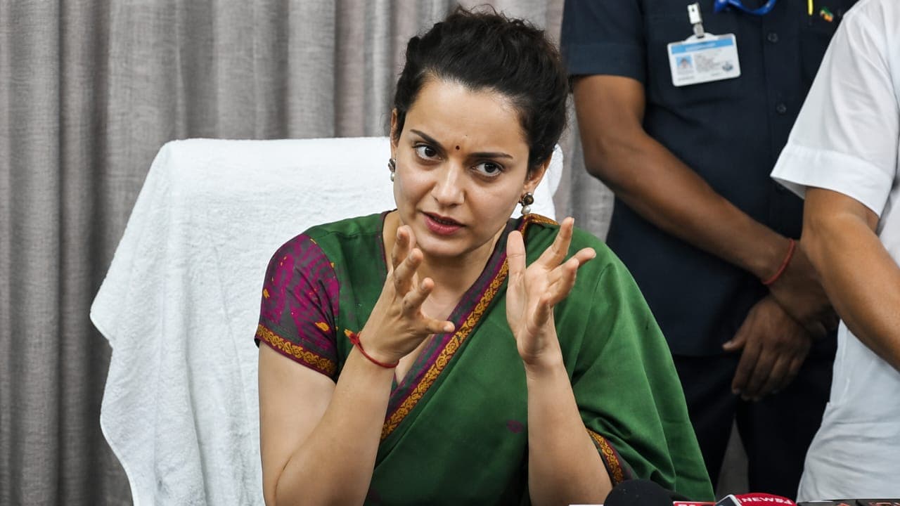 शिवसेना और महाराष्ट्र सरकार विवाद