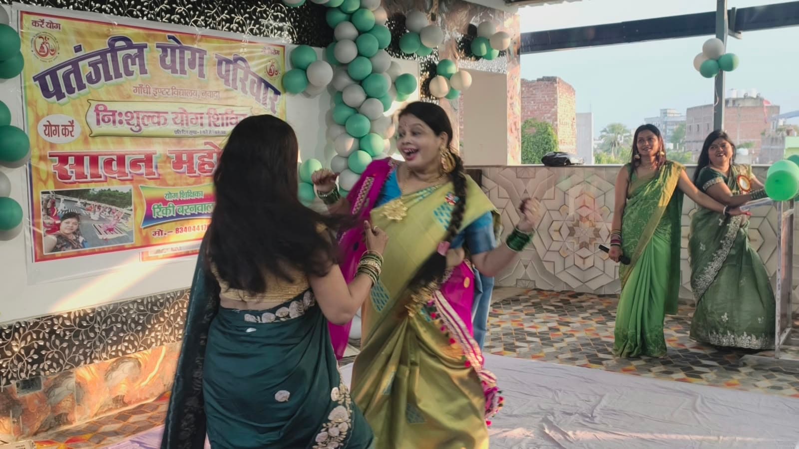 गीत-संगीत और नृत्य से गूंजा महोत्सव