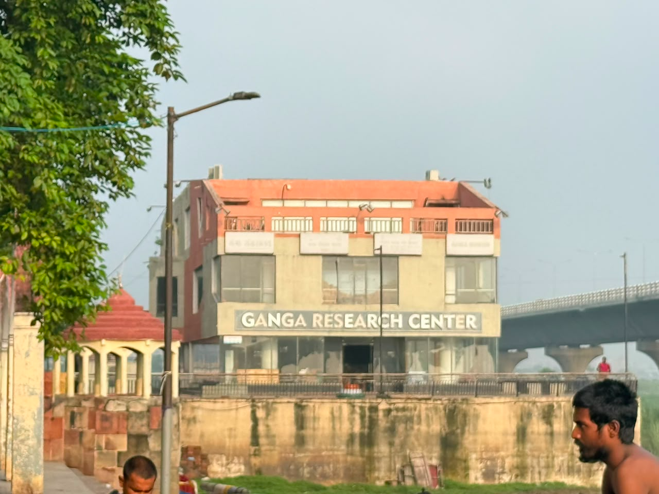 गांधी मैदान बंद होने से गंगा घाट की ओर बढ़े, लेकिन...