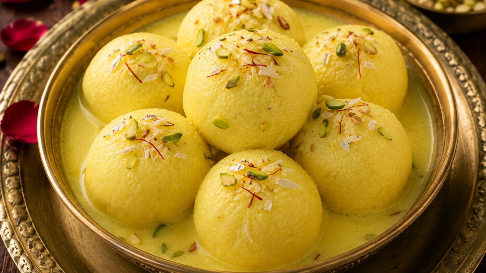 गिरियक का राजभोग: छेना की बड़ी मिठाई में बसा पुराना स्वाद