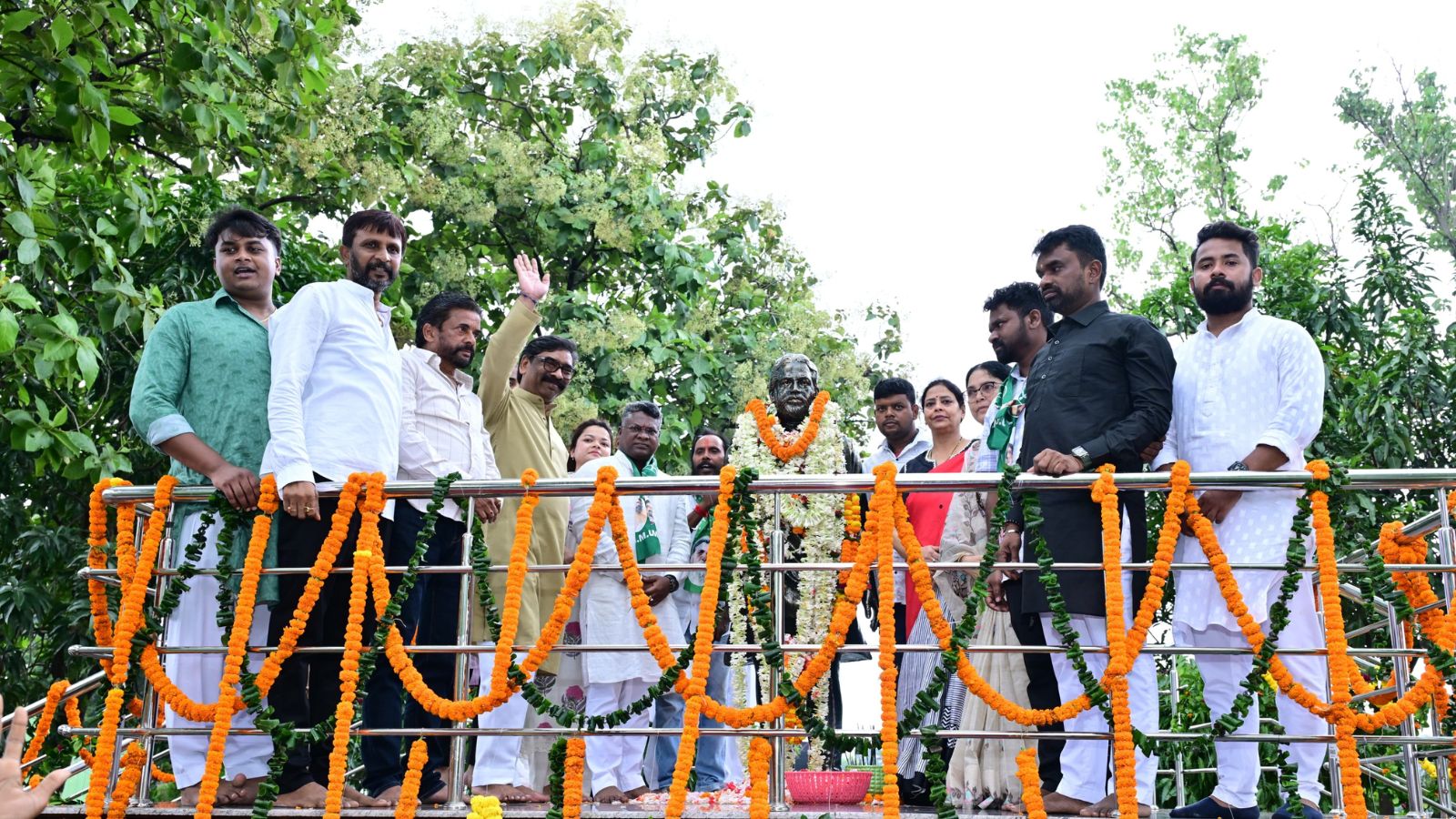 मुख्यमंत्री ने कदमा उलियान में जनसभा को संबोधित किया