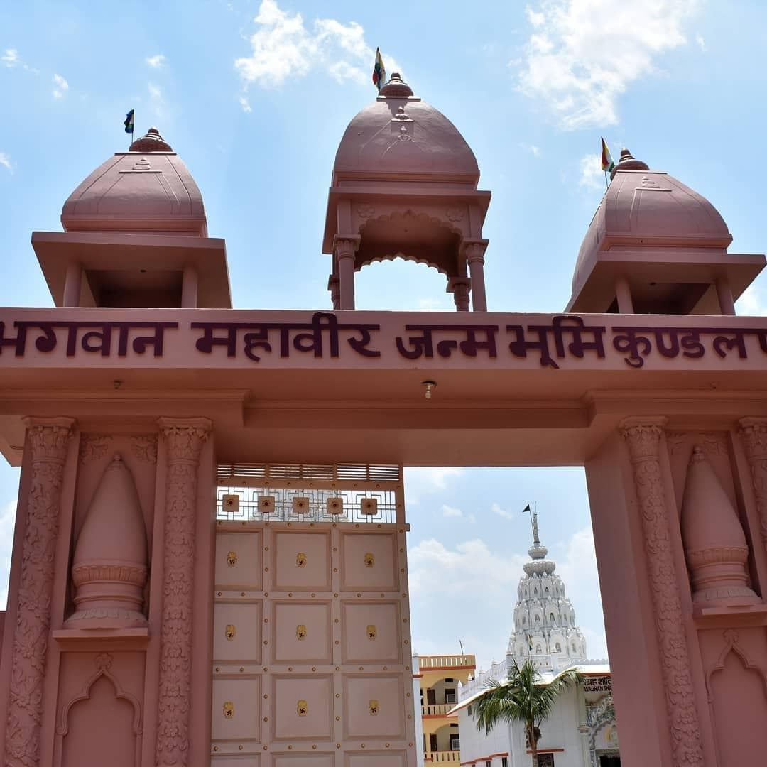पावापुरी में भगवान महावीर की जन्मभूमि की स्मृति, आस्था का खास केंद्र