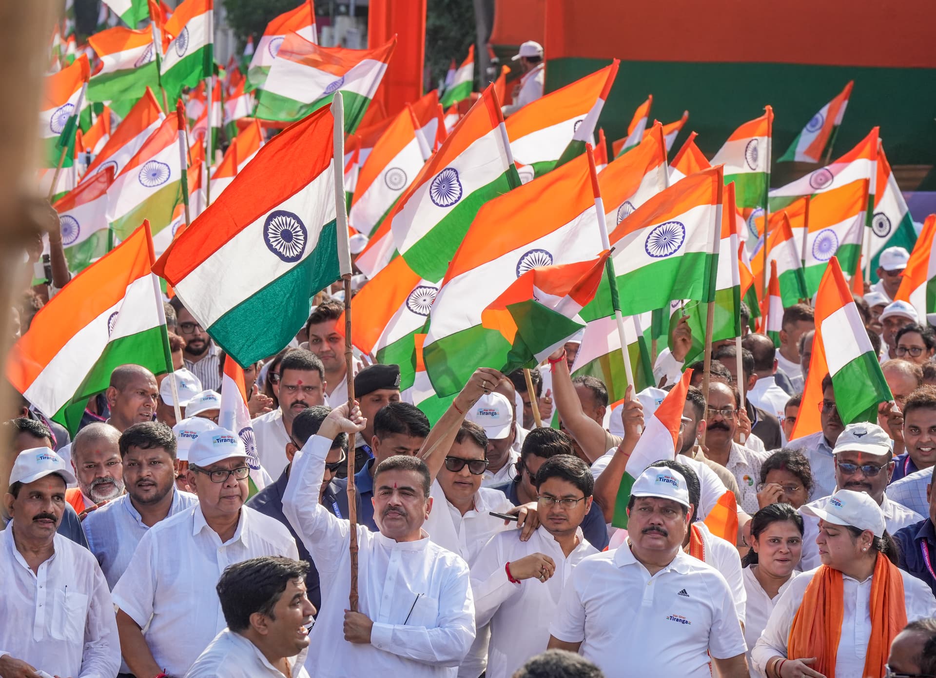 पीएम मोदी के आह्वान पर तिरंगा रैली