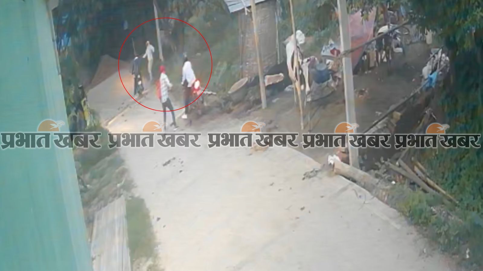CCTV में कैद हुई वारदात