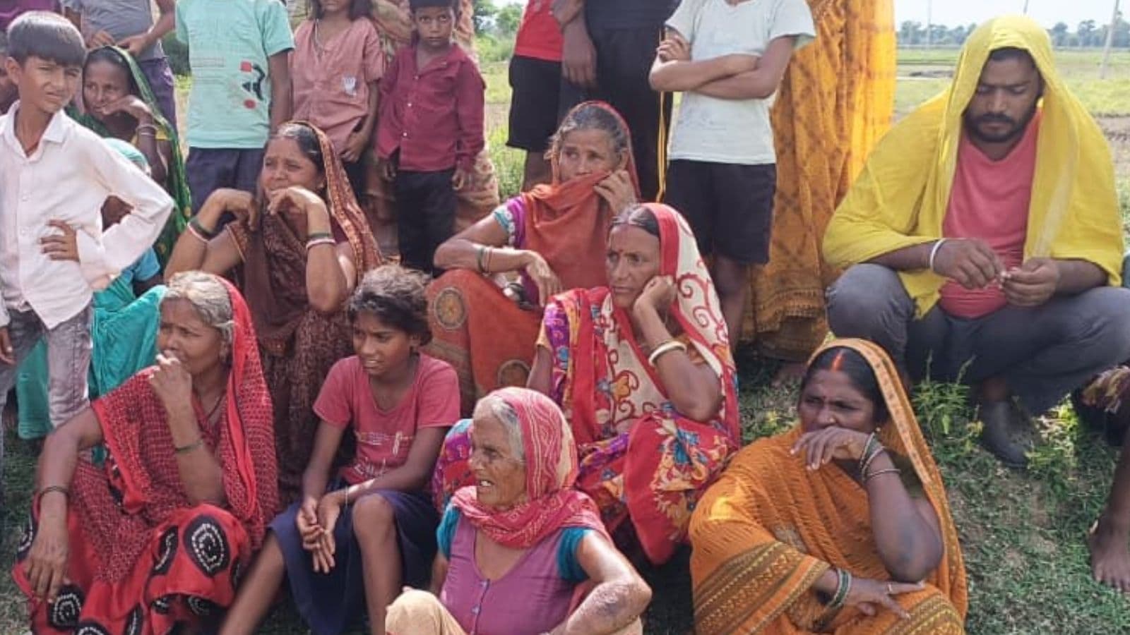परिजनों में पसरा मातम और दहशत