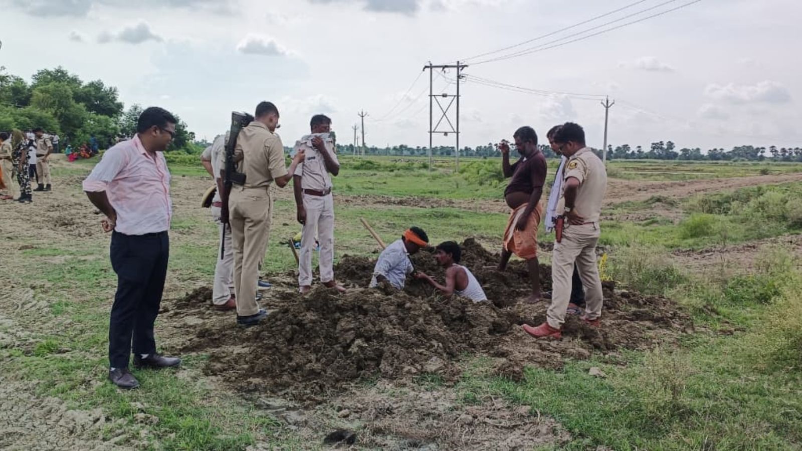 पुलिस बल के साथ सुरक्षा के कड़े इंतजाम