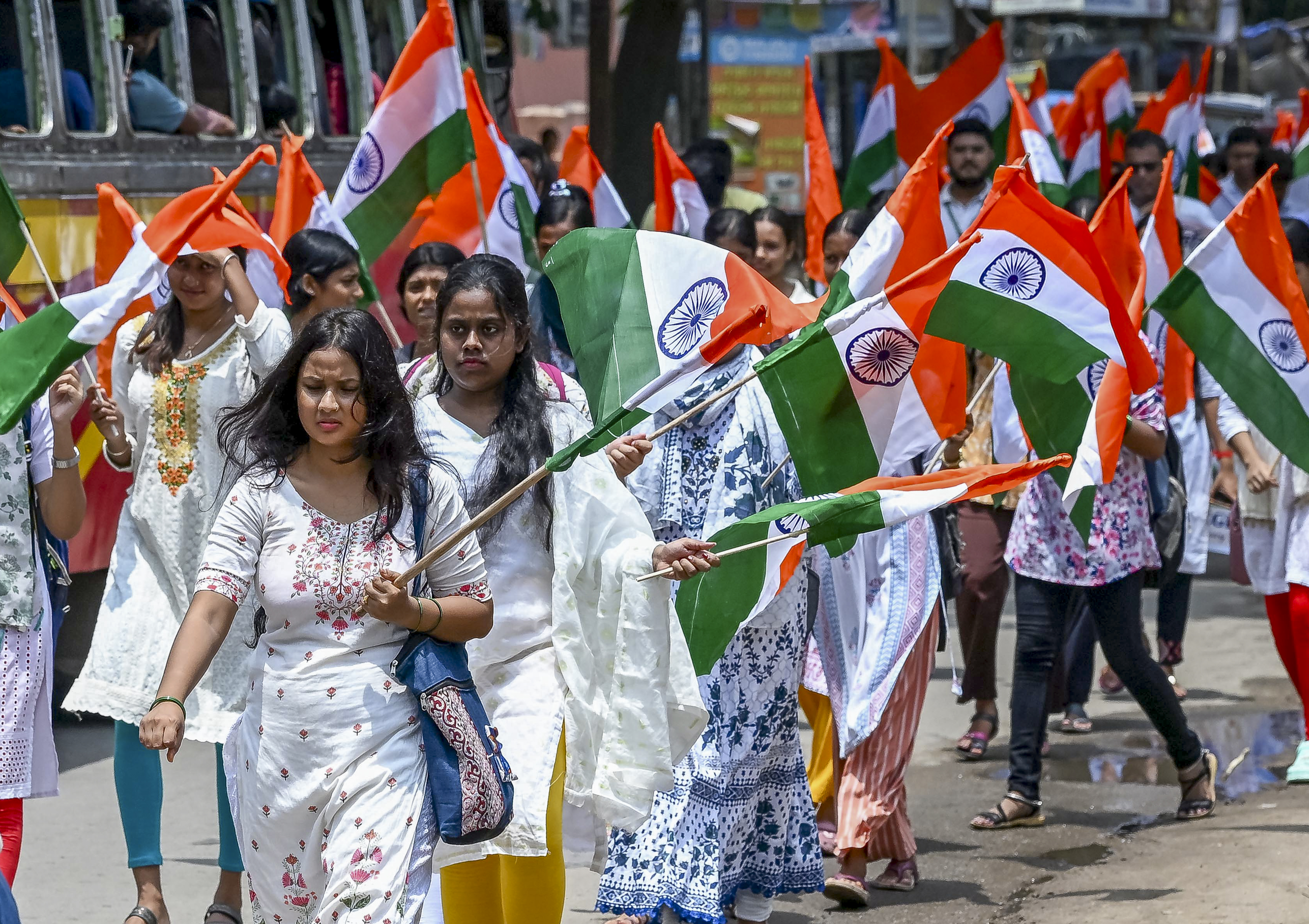 नदिया की बेटियां