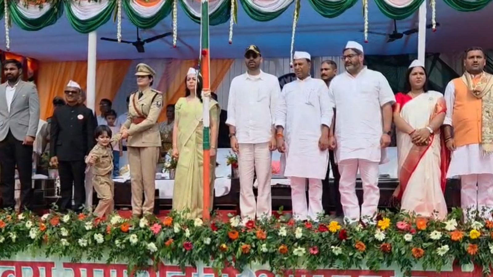 मां संग खूब घुमता है और कार्यक्रमों में शामिल होता है मिरान