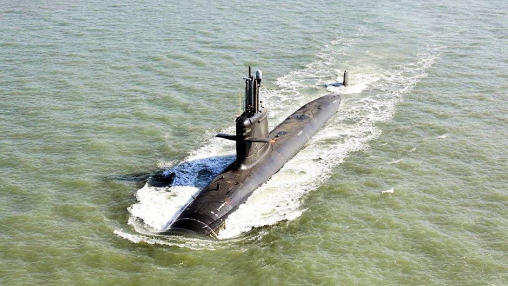 Sarkari Jobs : इंडियन नेवी में 12वीं पास के लिए भर्ती शुरू, यहां से करें आवेदन 1 Indian Navy Kalvari Class Submarine