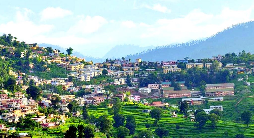 Places To Visit In Uttarakhand: जन्नत से कम नहीं हैं उत्तराखंड की ये जगहें, जानिए कैसे पहुंचे यहां 1 Uttarakhand Almoda Displacement And Rehabilitation