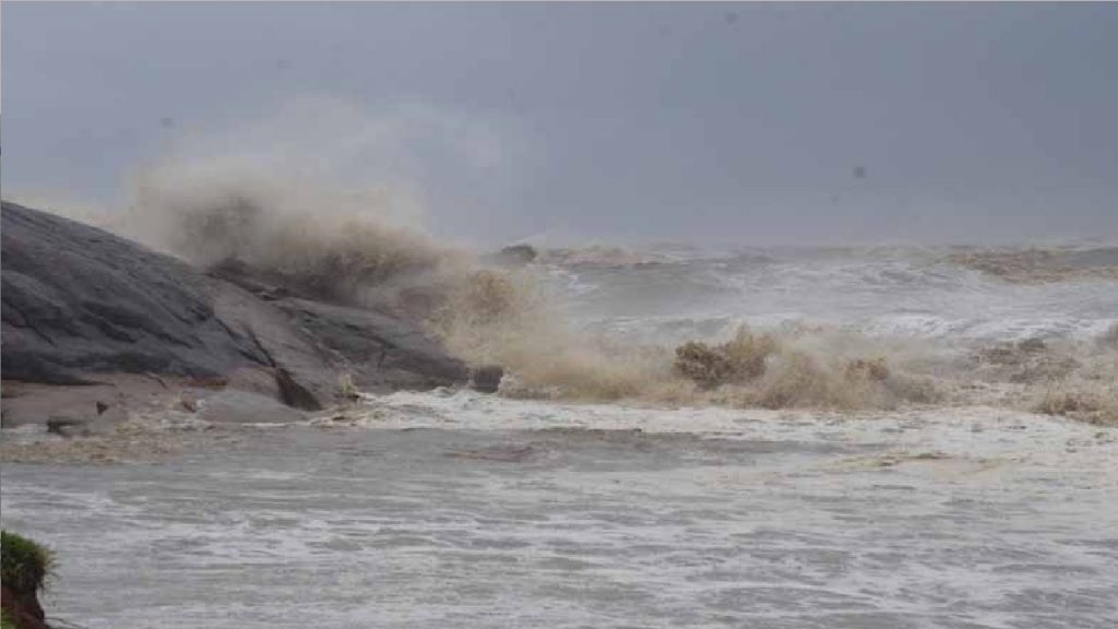 Weather Forecast: झारखंड-छत्तीसगढ़ में बारिश और ओलावृष्टि की संभावना, जानें अपने इलाके का हाल 3 Weather Forecast