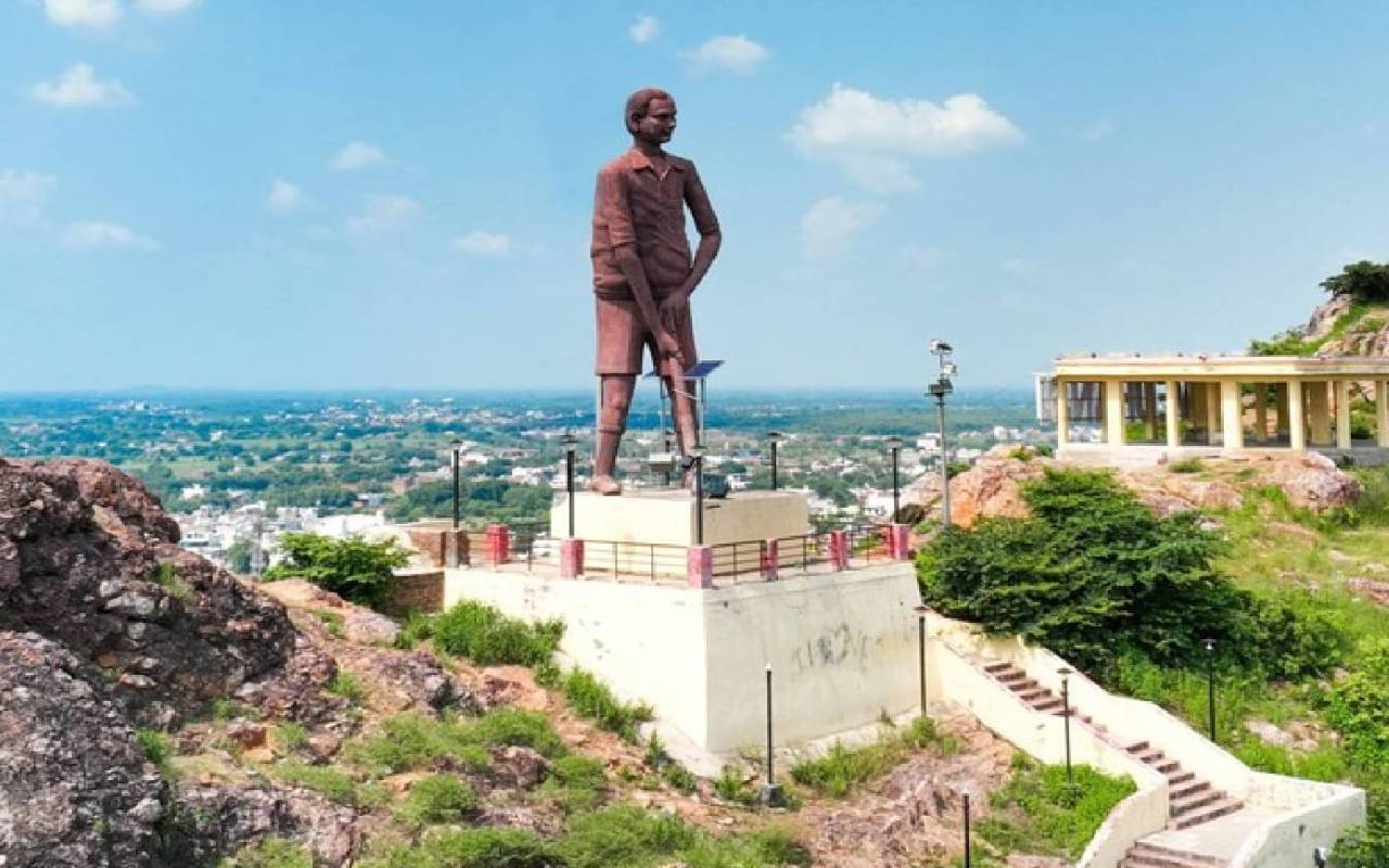 national sports day 2023 where the statue of dhyanchand
