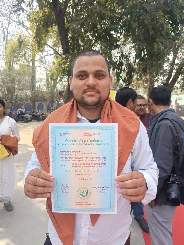 इग्नू का 37वां दीक्षांत समारोह: मनोविज्ञान में वैशाली बनी टॉपर, उपराष्ट्रपति ने किया सम्मानित 14 20Pat 137 20022024 2