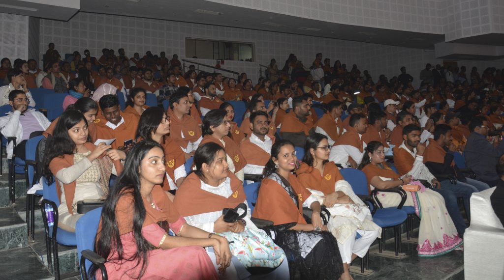 इग्नू का 37वां दीक्षांत समारोह: मनोविज्ञान में वैशाली बनी टॉपर, उपराष्ट्रपति ने किया सम्मानित 5 20Pat 87 20022024 2