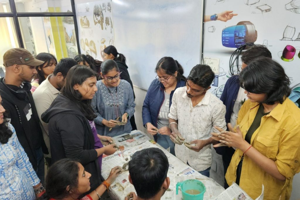 रांची में Designing Institute ने की अच्छी पहल, मूर्तिकारों को मिल सकता है नया प्रोफेशन 4 Designing Institute In Ranchi 2
