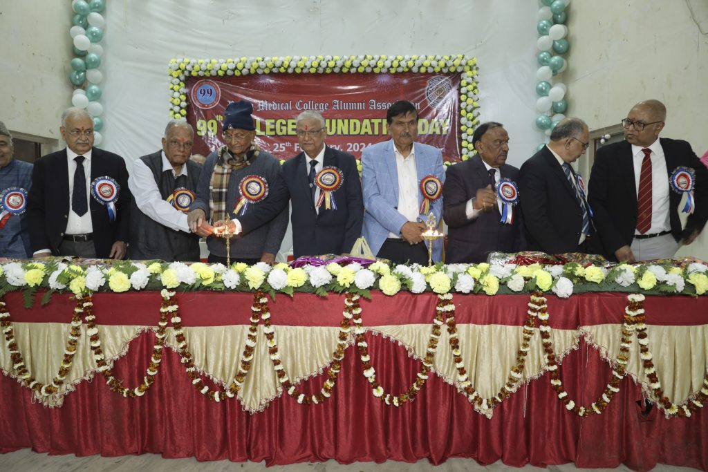 99 साल का हुआ Pmch, स्थापना दिवस पर 93 मेडिकल छात्र-छात्राओं को मिला गोल्ड मेडल 1 Pmch Me 99Th Foundatation Day 5