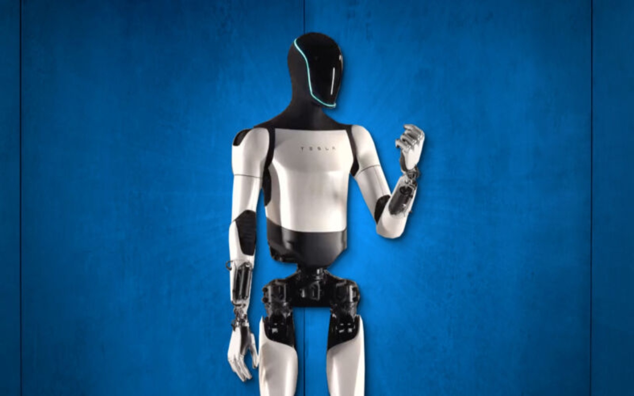 Tesla Optimus Gen2 Humanoid Robot 1