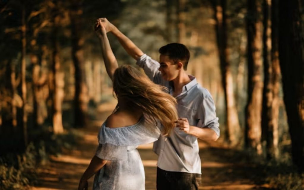 Relationship Tips: रिश्ते में दिखने लगे ये 7 संकेत, तो समझ जाएं कि यही है आपके रिलेशनशिप के लिए ग्रीन सिग्नल 1 Whatsapp Image 2024 02 27 At 11.12.25 Am