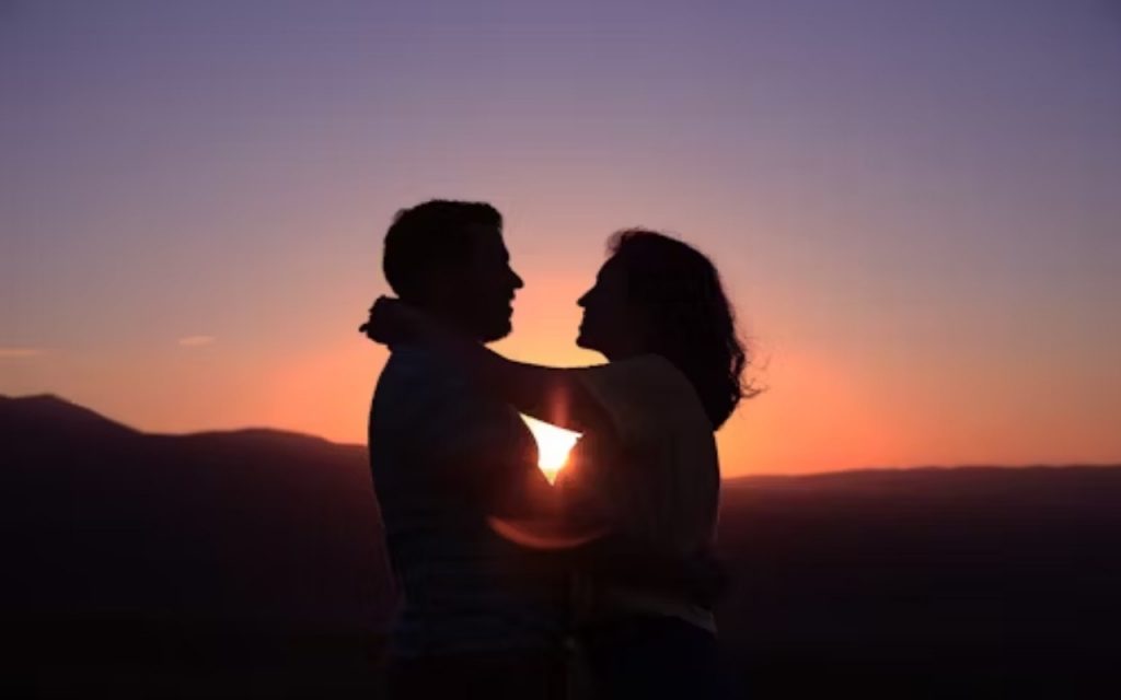 Relationship Tips: रिश्ते में दिखने लगे ये 7 संकेत, तो समझ जाएं कि यही है आपके रिलेशनशिप के लिए ग्रीन सिग्नल 2 Whatsapp Image 2024 02 27 At 11.12.25 Am1