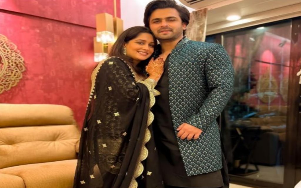 Dipika Kakar Pregnant: दूसरी बार मां बनने वाली है दीपिका कक्कड़! जानें एक्ट्रेस ने क्यों फ्लॉन्ट किया बेबी बंप 5 Dipika5