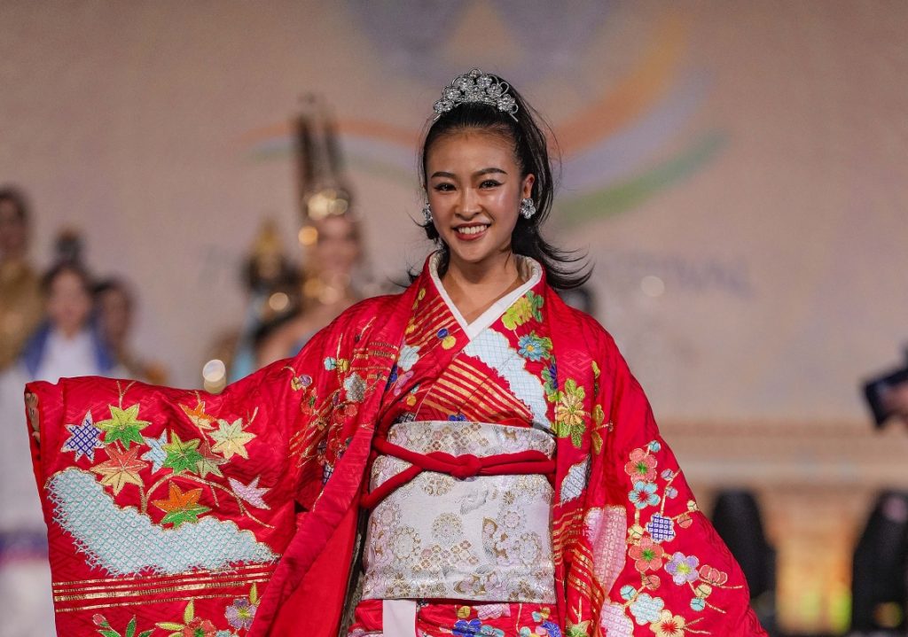 Miss World Pageant 2023 : ‘नमस्ते इंडिया’ के साथ हुई मिस वर्ल्ड पेजेंट की शुरुआत, सिनी शेट्टी हैं भारत की कंटेस्टेंट 4 Miss World 3