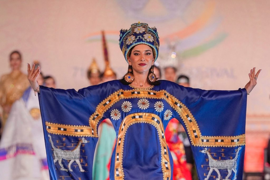 Miss World Pageant 2023 : ‘नमस्ते इंडिया’ के साथ हुई मिस वर्ल्ड पेजेंट की शुरुआत, सिनी शेट्टी हैं भारत की कंटेस्टेंट 5 Miss World 5