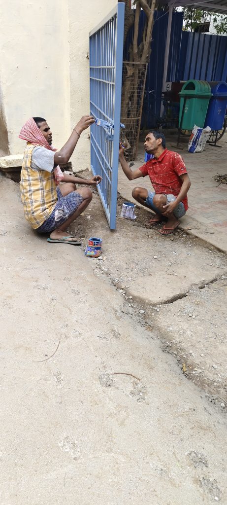 Pmch में पांच नयी सुविधाओं की सौगात देंगे मुख्यमंत्री, उद्घाटन से पूर्व जायजा लेने पहुंचे अपर मुख्य सचिव 6 Pmch Me Saaf Safai Kartey Majdoor 4