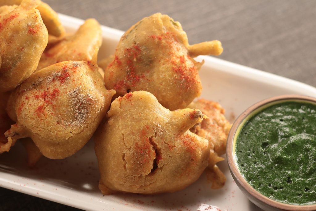 Ajwain Ke Pakode