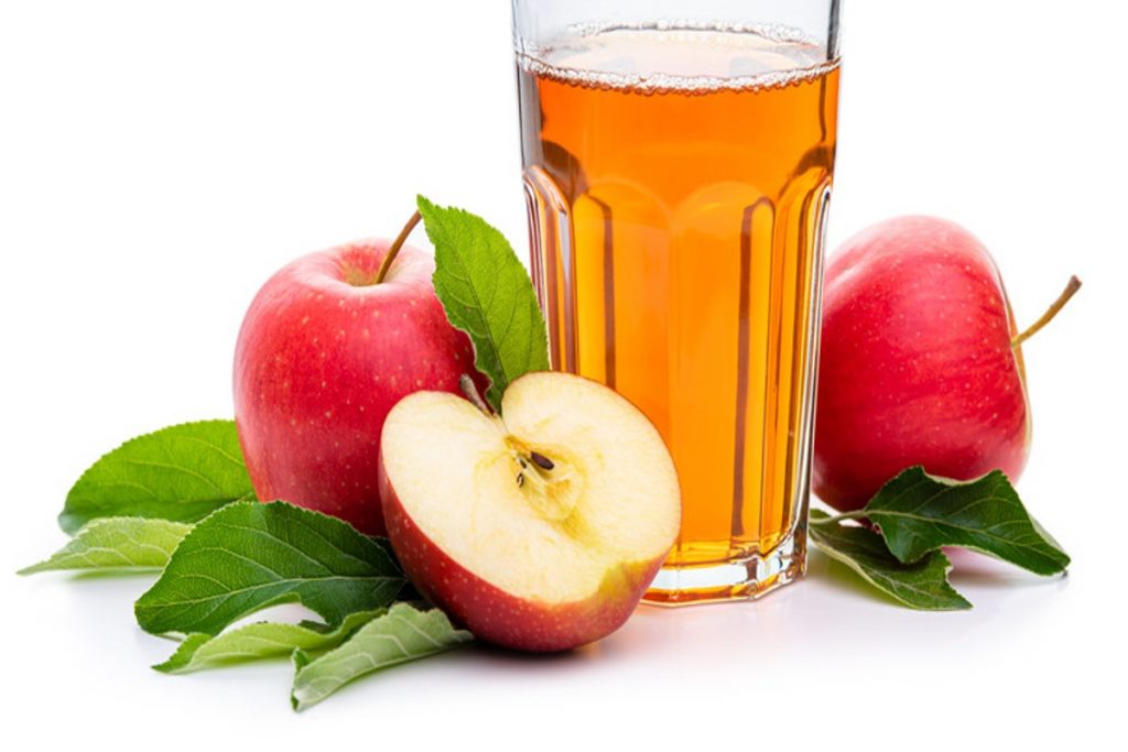 World Kidney Day 2024: किडनी को रखना है हेल्दी तो आज से ही पीना शुरू कर दें ये 5 ड्रिंक 5 Apple Juice