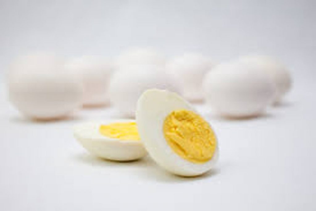 Egg Whites Benefits: क्या अंडे की सफेदी आपके स्वास्थ्य के लिए अच्छी है? यहां जानिए 3 Egg White