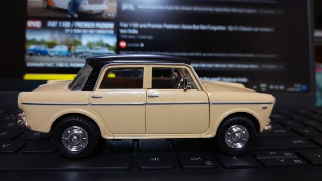 'बेशरम' की 'पद्मिनी' ने बॉलीवुड में सालों तक किया राज, फिर मारेगी एंट्री 1 Padmini Car