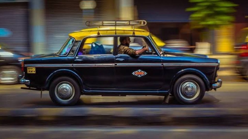 'बेशरम' की 'पद्मिनी' ने बॉलीवुड में सालों तक किया राज, फिर मारेगी एंट्री 3 Padmini Car 3
