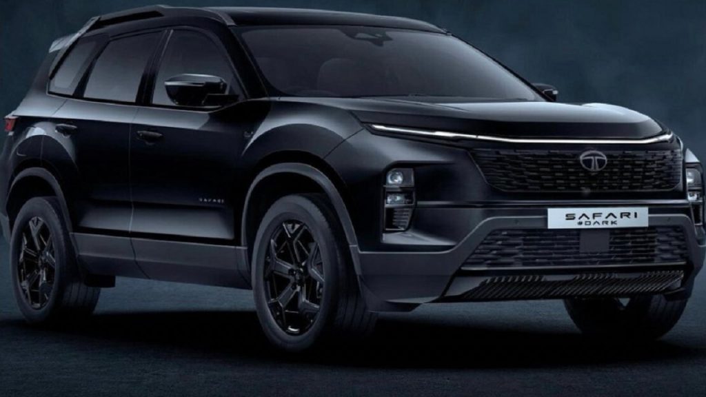 नागिन लुक में ग्राहकों को लुभाने आई Tata Dark Edition Cars 4 Tata Safari Dark