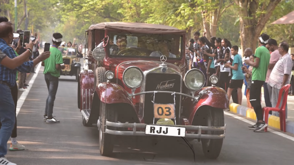 Tata Steel विंटेज कार-बाइक रैली में इन गाड़ियों ने लूट ली महफिल 1 Tata Steel Vintage Car Rally 3
