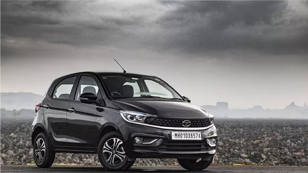 Best Car Under 6 Lakh: मिडिल क्लास के बजट में फिट बैठती हैं ये 5 कारें 2 Tata Tiago