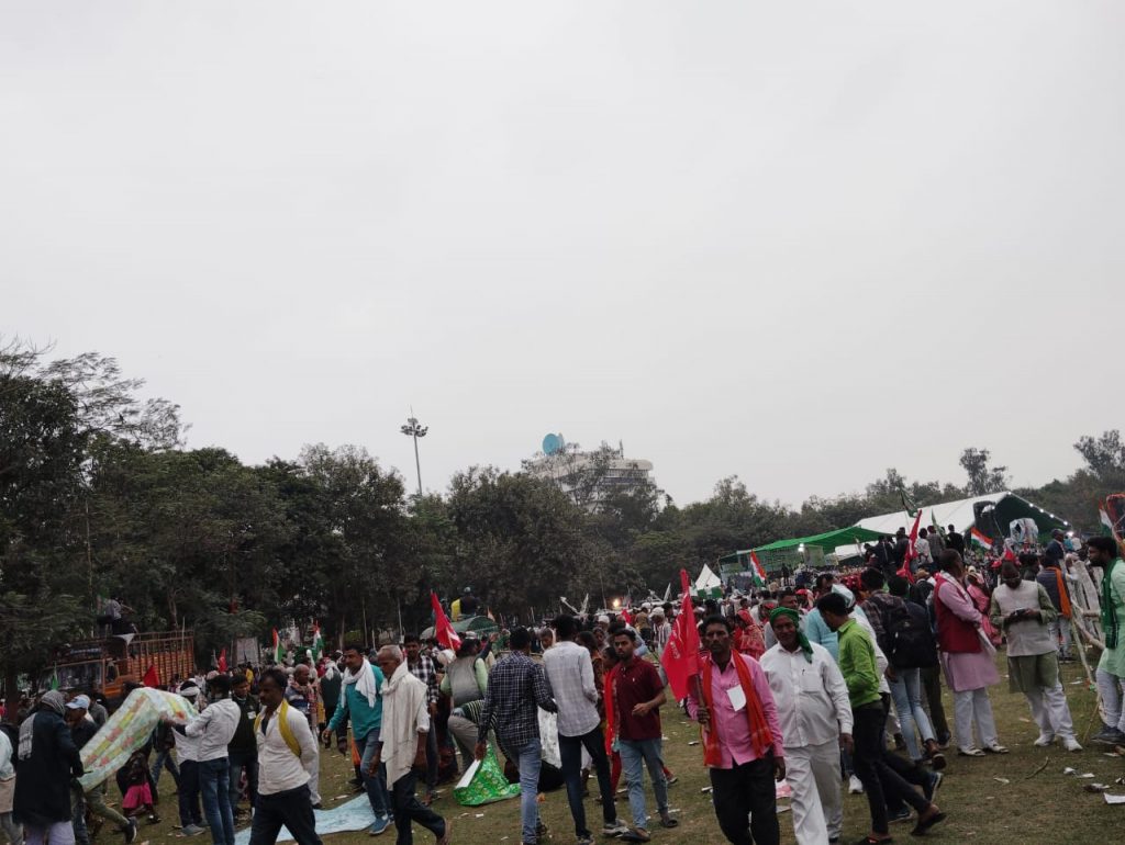 Jan Vishwas Rally: बारिश के बीच देखिए गांधी मैदान का नज़ारा, पढ़िए खरगे ने किसे कहा 'झूठों का सरदार' 2 Whatsapp Image 2024 03 03 At 15.23.38