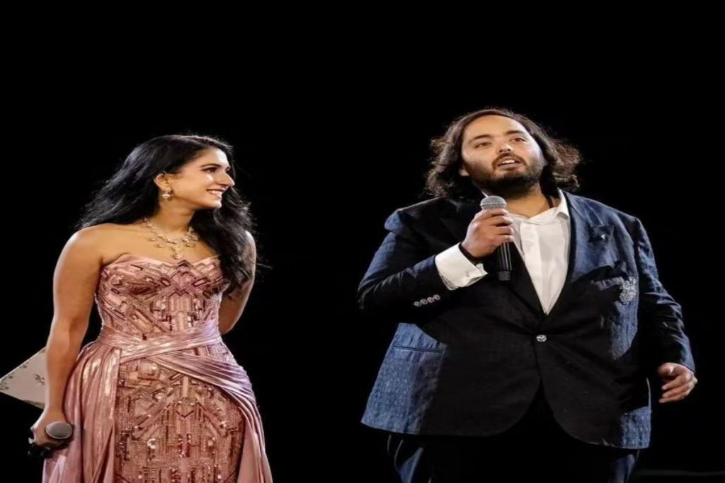 Anant-Radhika Pre-Wedding: अनंत ने आखिर ऐसा क्या कह दिया कि भावुक हो गए मुकेश अंबानी! 4 Whatsapp Image 2024 03 05 At 15.30.29