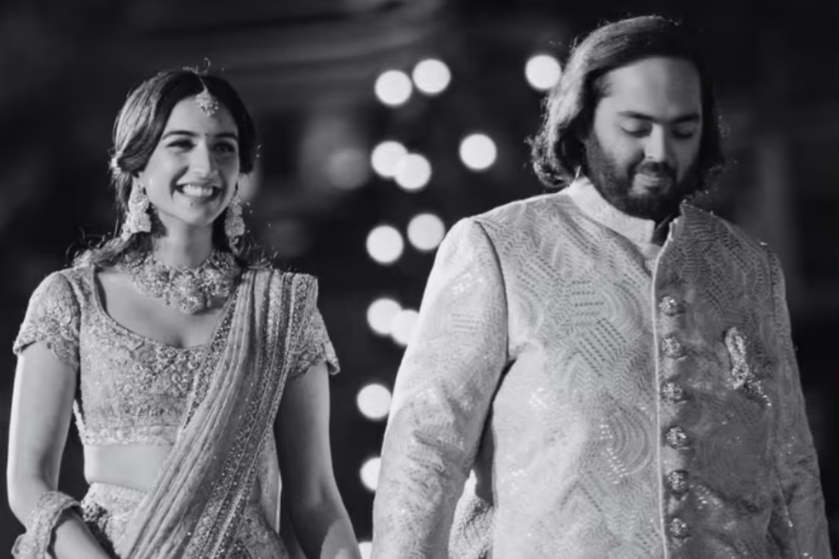 Did you see Radhika’s bridal entry in the pre-wedding?