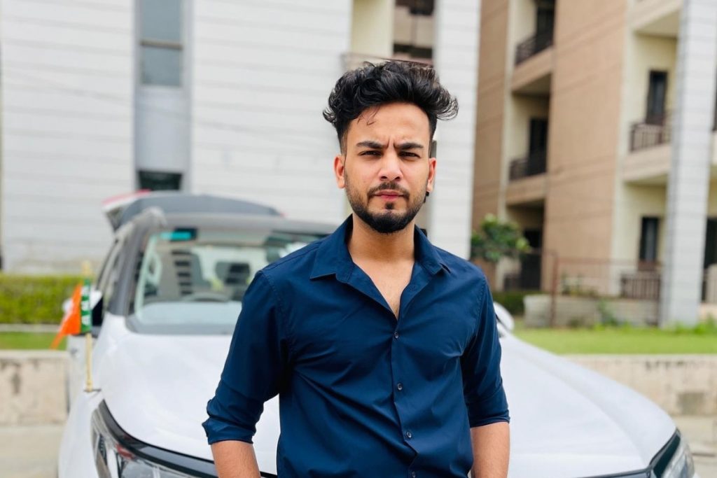 Elvish Yadav-Maxtern: एल्विश और मैक्सटर्न के बीच हुई दोस्ती, बिग बॉस ओटीटी 2 विनर ने कहा- भाईचारा ऑन टॉप 4 Elvish4 1