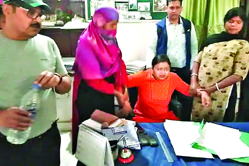 तुपुदाना ओपी प्रभारी मीरा सिंह और उसके सहयोगी के ठिकानों पर इडी का छापा