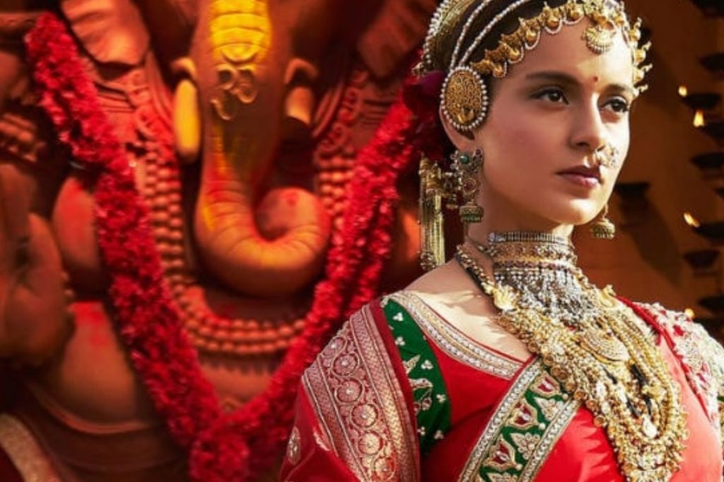 Padmaavat से लेकर Razia Sultan तक, असली महारानियों पर बनी ये फिल्में देती हैं संघर्ष की सीख 1 Manikarnika Free Film
