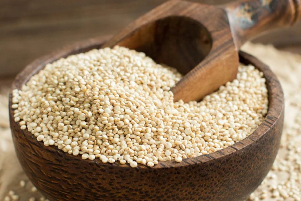 Superfoods For Muscle Gain: दुबले पतले शरीर के वजह से अक्सर बनता है आप का मजाक, तो अभी शुरू करें इन 7 सुपरफूड्स का सेवन 4 Prf1234