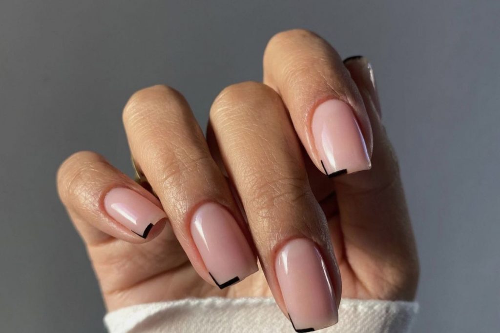 Nail Shape Personality Test: आप के नाखूनों के आकार बताते हैं आप का व्यक्तिव, अभी लें ये अनोखा टेस्ट 1 Prf123456724513442324