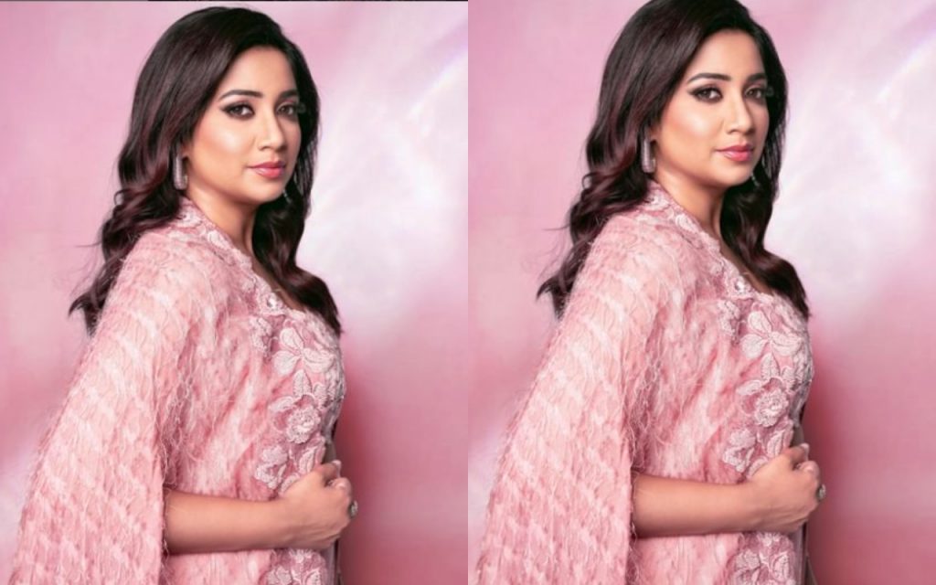 Shreya Ghoshal Birthday: श्रेया घोषाल को संजय लीला भंसाली ने बना दिया था स्टार, अमेरिका में मनाया जाता है सिंगर के नाम का दिवस 1 Shreya1