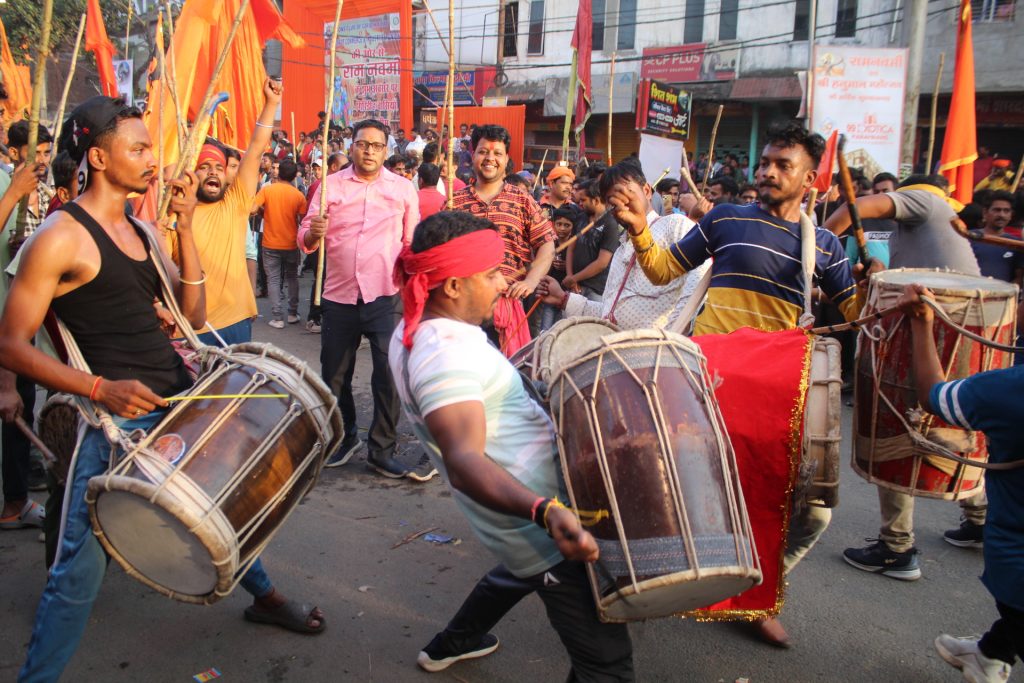 रामनवमी पर मर्यादा पुरुषोत्तम प्रभु श्री राम के जयकारों से गुंजायमान हुआ गिरिडीह 3 17Gir 14 17042024 49