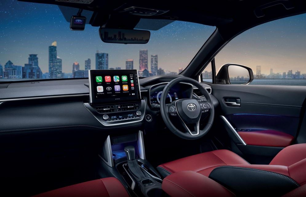 थाईलैंड की कार क्वीन है Toyota की यह कार, जल्द आएगी भारत 2 Toyota Corolla Cross Facelift 4
