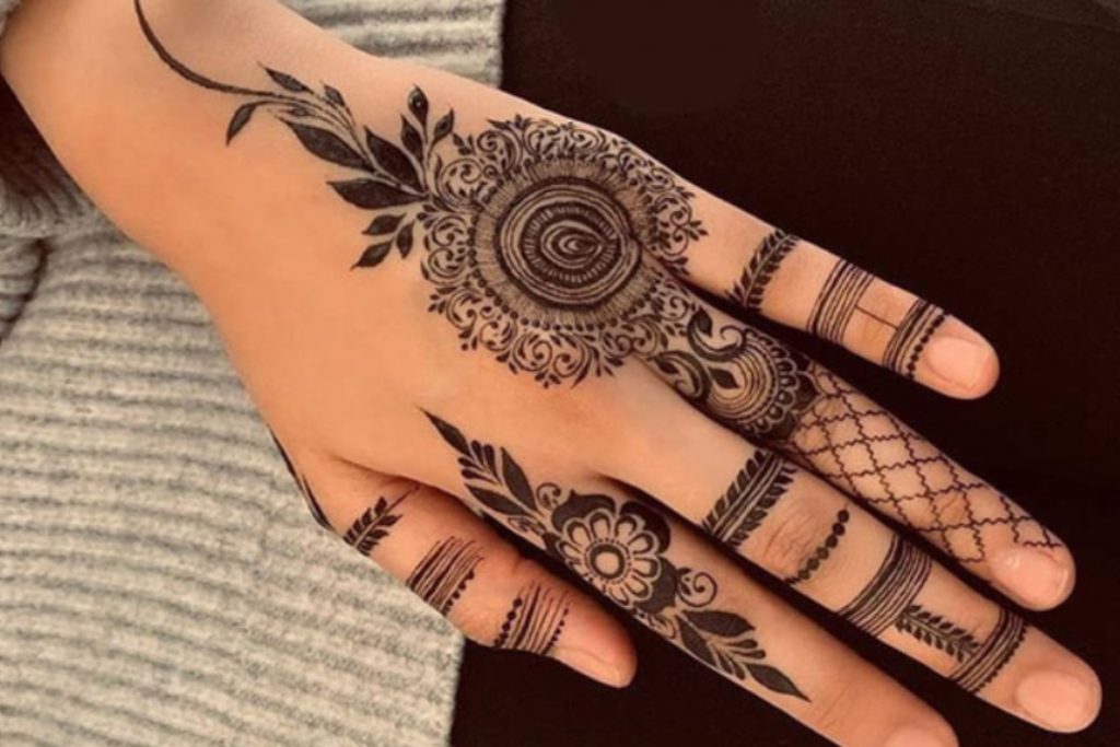 Arabic Mehndi Design