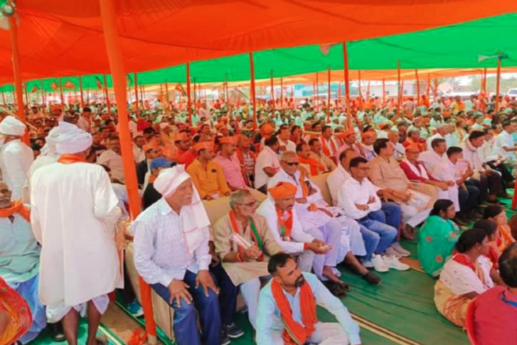 Photos: चतरा से भाजपा प्रत्याशी कालीचरण सिंह ने किया नामांकन, बाबूलाल बोले- पीएम मोदी का लक्ष्य होगा पूरा 5 Kalicharan 8484